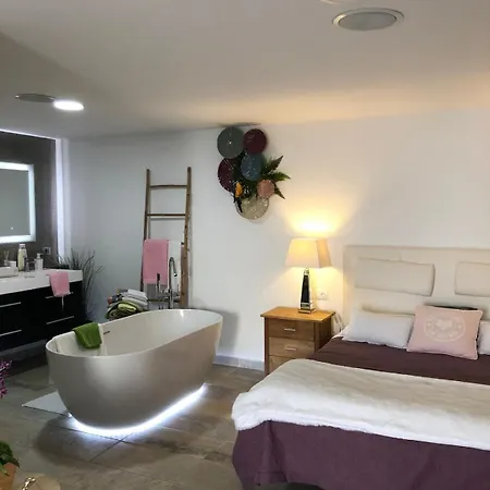 Humboldt Apartment