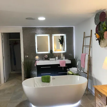 Humboldt Apartment